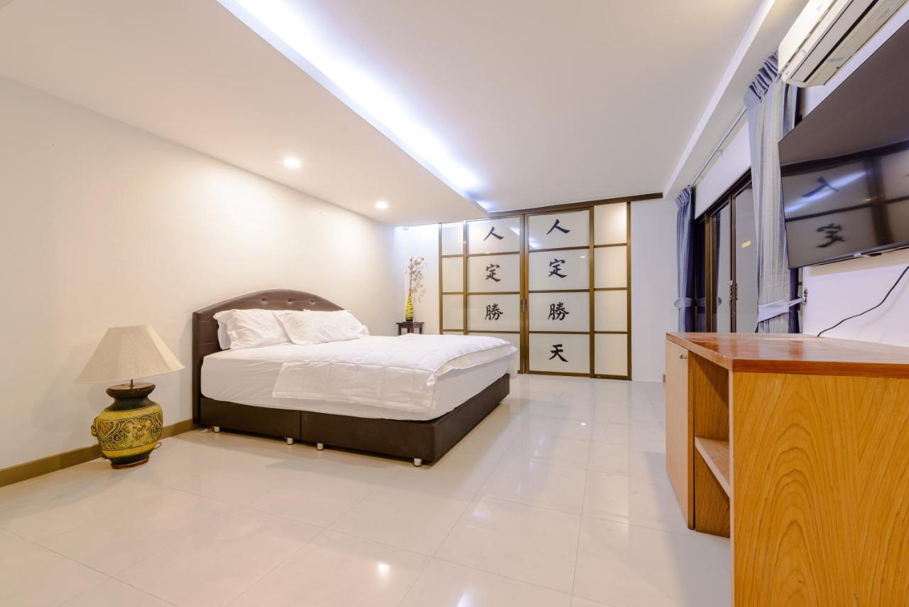 Pasadena Lodge Pattaya ภายนอก รูปภาพ