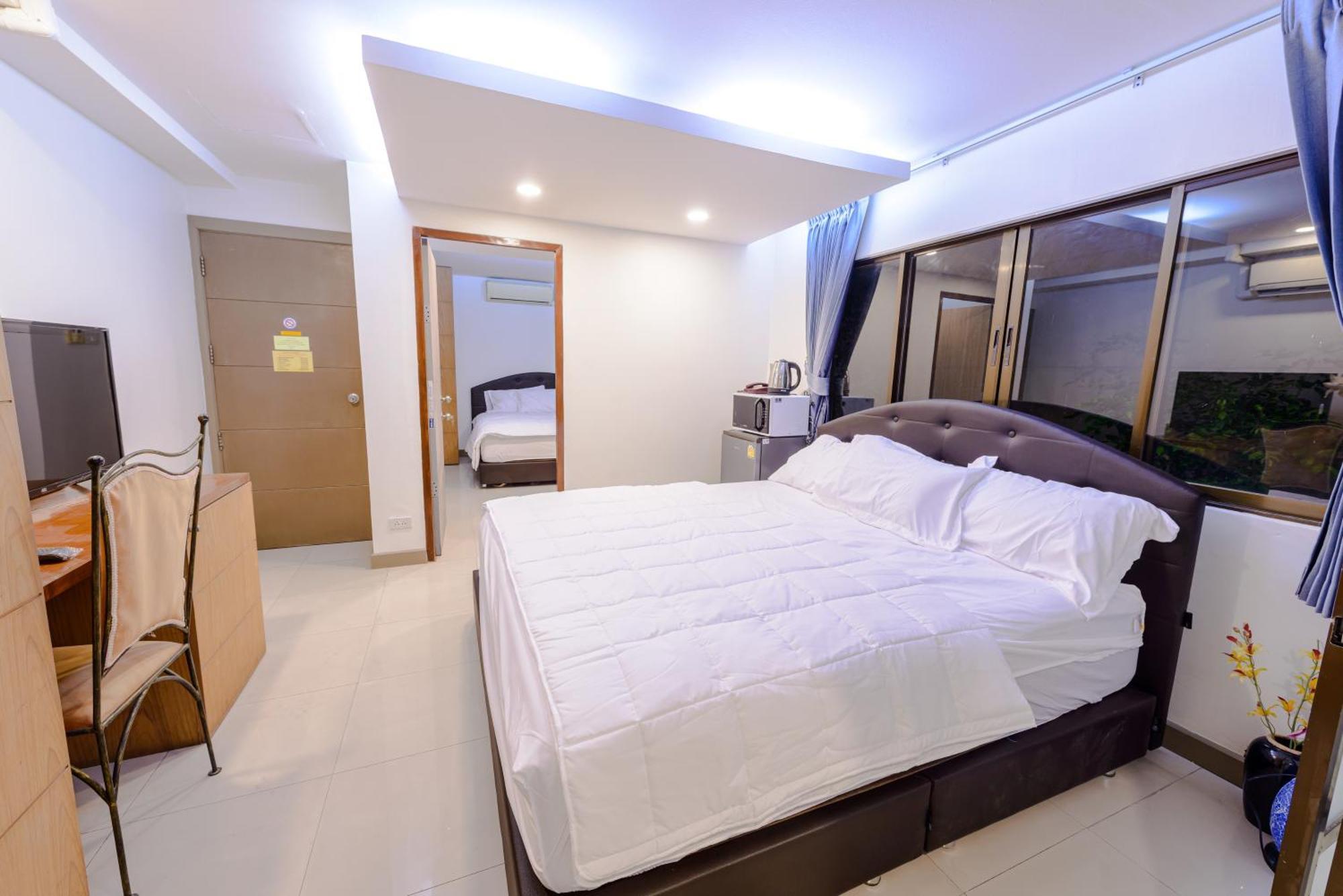 Pasadena Lodge Pattaya ภายนอก รูปภาพ