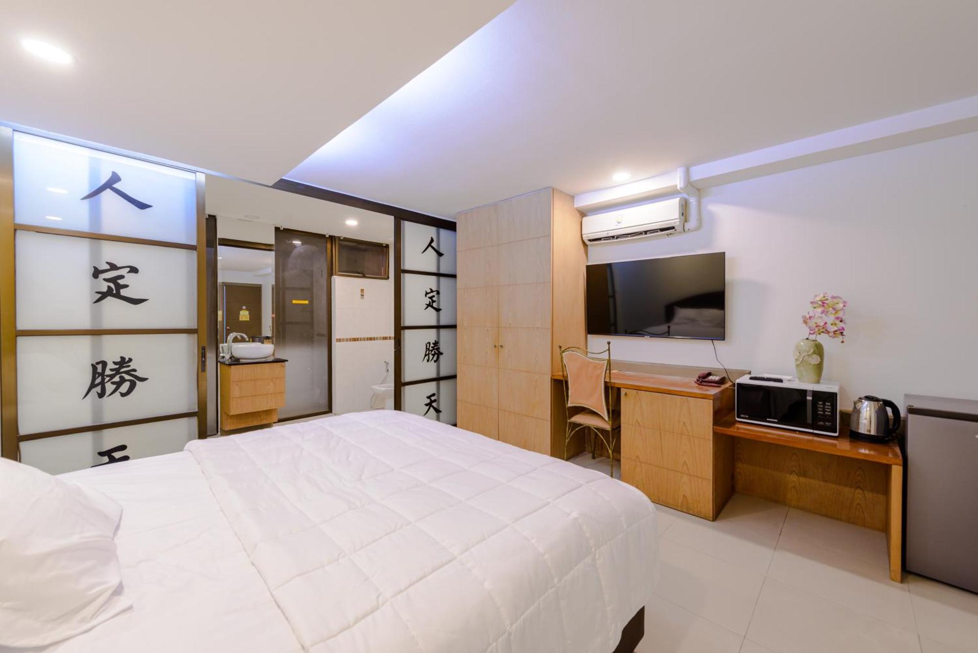 Pasadena Lodge Pattaya ภายนอก รูปภาพ